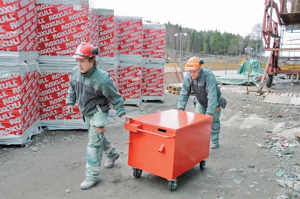 Heavy duty storage box on wheels